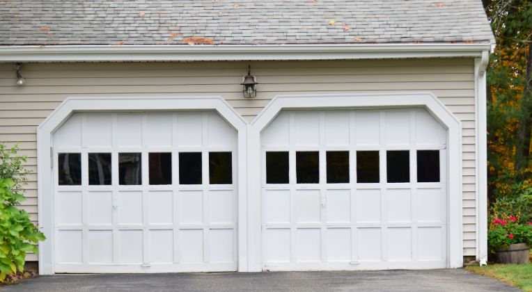 How Does the Garage Door System Work?